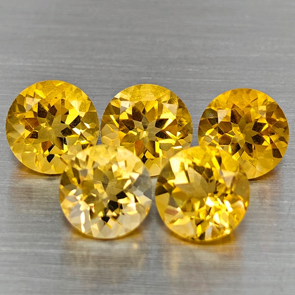 Natural Yellow Citrine Gemstones 6.28 Ct. 5 Pcs Round Shape 7.1 Mm.: Product ID: 801815422 Product Name: Natural Citrine Weight: 6.28 CT. Size: 7.1 x 7.1 x 5 MM. Shape: Round Shape Color: Yellow Clarity:VSI Luster: Good Gems Origin: Brazil Treatment: Unheated Crystal S