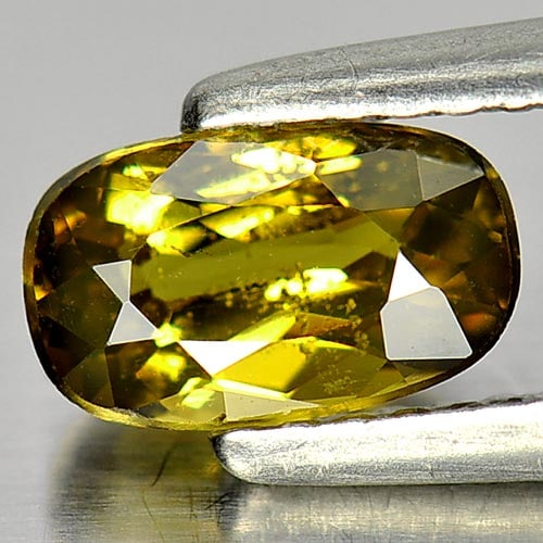 Natural Greenish Yellow Demantoid Garnet Gemstones 1.02 Ct. Oval Shape 7.5 x 4.5 Mm.: Product ID: 802931358 Product Name: Natural Demantoid Weight: 1.02 CT. Size: 7.5 x 4.5 x 3.1 MM. Shape: Oval Color: Yellow Clarity:SI1 Luster: Good Gems Origin: Madagascar Treatment: Unheated Crystal 