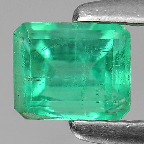 Natural Green Emerald Gemstones 0.46 Ct. Octagon Shape 4.9 x 4 Mm.: Product ID: 802401366 Product Name: Natural Emerald Weight: 0.46 CT. Size: 4.9 x 4 x 3.3 MM. Shape: Octagon Color: Green Clarity:SI Luster: Good Gems Origin: Columbia Treatment: Unheated Crystal Struc