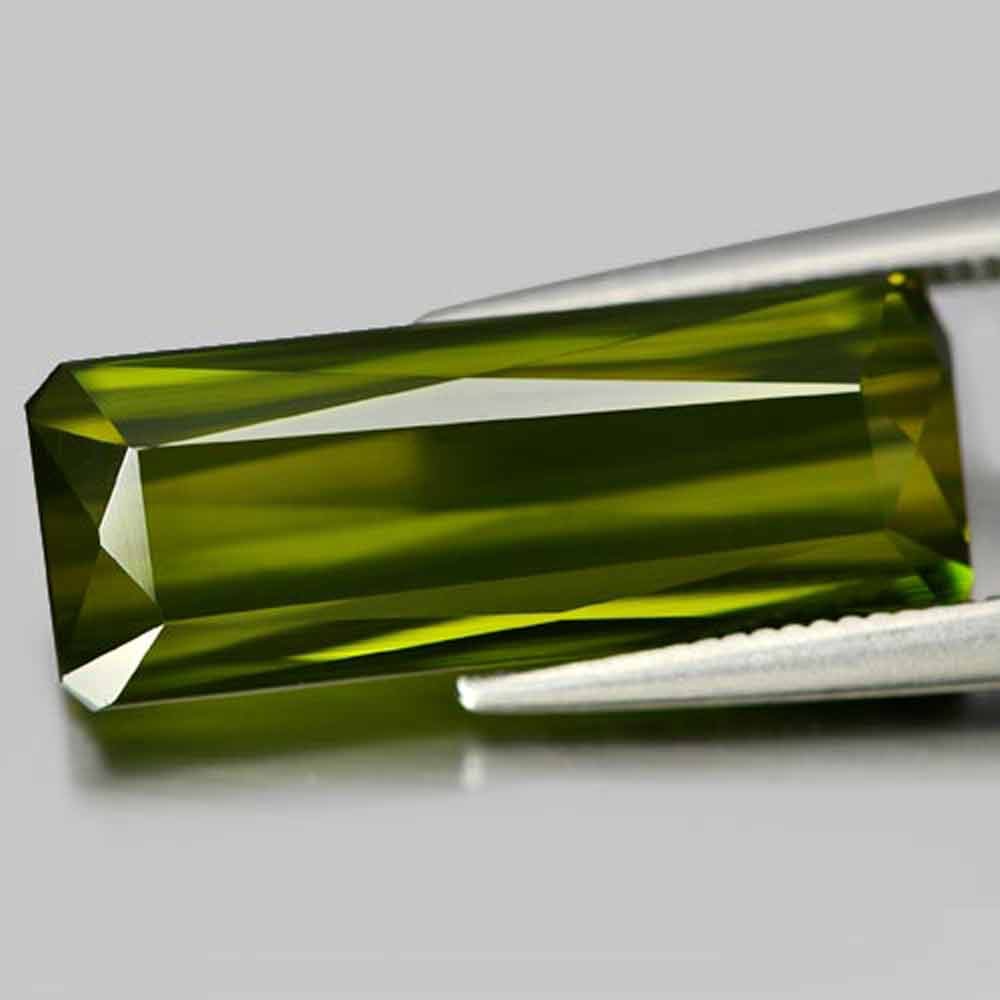 Natural Green Tourmaline Gemstones 9.28 Ct. VVS Octagon Shape 19.6 x 7.5 Mm. - 2
