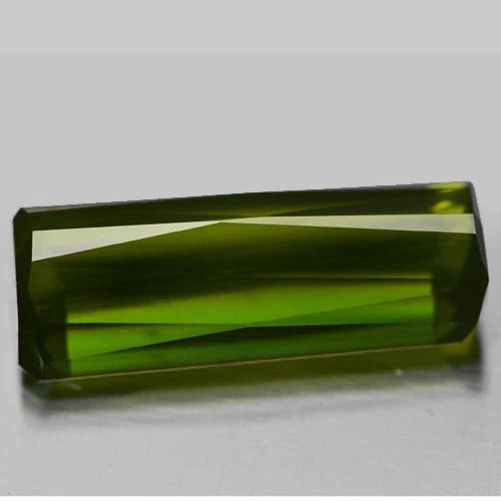 Natural Green Tourmaline Gemstones 9.28 Ct. VVS Octagon Shape 19.6 x 7.5 Mm. - 3