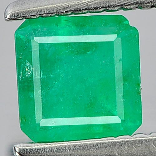 Natural Green Emerald Gemstone 0.47 Ct. Octagon Shape 4.6 x 4.6 Mm.: Product ID: 802403490 Product Name: Natural Emerald Weight: 0.47 CT. Size: 4.6 x 4.6 x 3.5 MM. Shape: Octagon Color: Green Clarity:SI Luster: Good Gems Origin: Columbia Treatment: Unheated Crystal Str