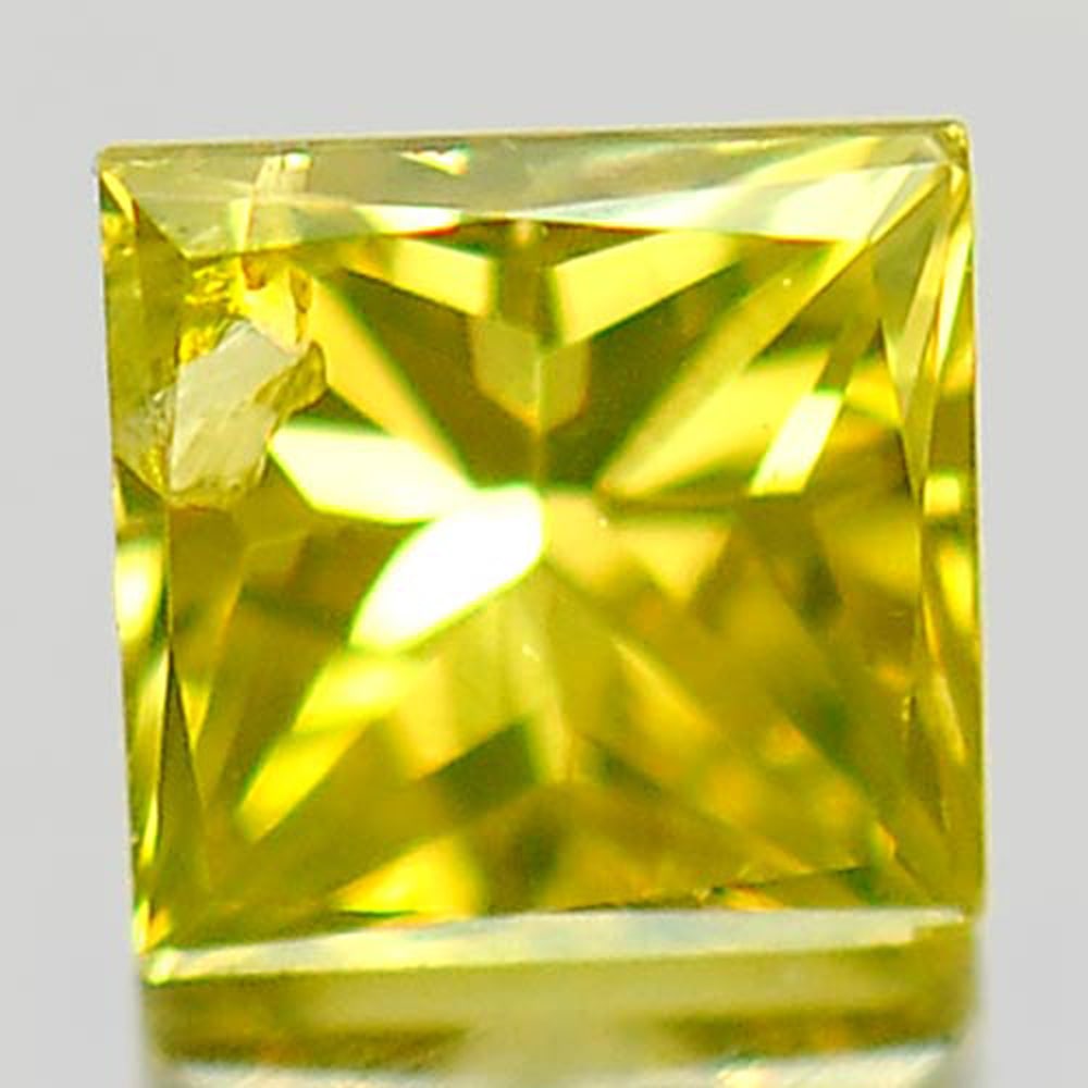 Natural Yellow Loose Diamond 0.12 Ct. Square Princess Cut 2.6 x 2.6 Mm.: Product ID: 802103468 Product Name: Natural Enhanced Diamond Weight: 0.12 CT. Size: 2.6 x 2.6 x 1.9 MM. Shape: Square Princess Cut Color: Yellow Clarity:SI1 Luster: Scintillating Gems Origin: Belgium 