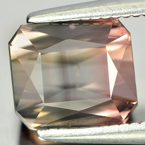 Natural Bi Color Tourmaline Gemstones 2.19 Ct. Octagon Shape 7.3 x 6.4 Mm.: Product ID: 807226824 Product Name: Natural Tourmaline Weight: 2.19 CT. Size: 7.3 x 6.4 x 5.2 MM. Shape: Octagon Color: Bi Color Clarity:VSI Luster: Good Gems Origin: Nigeria Treatment: Unheated Cryst