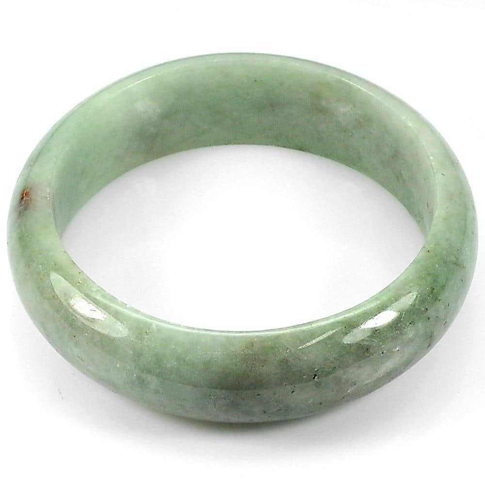 Natural Green Jade Gemstones Bangle 322.74 Ct. Diameter 55 Mm.: Product ID: 819808174 Product Name: Natural Jade Weight: 322.74 CT. Size: 70 / 55 / 17 MM. Shape: Round Color: Green Clarity:Opaque Luster: Good Gems Origin: Thailand Treatment: Unheated Crystal Struc