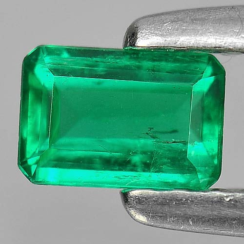 Natural Green Emerald Gemstones 0.26 Ct. Octagon Shape 4.9 x 3.4 Mm. (1 of 3)