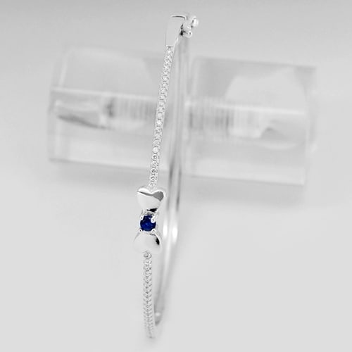 925 Sterling Silver Bangle Jewelry White Gold Plated Diameter 59 Mm. 7.82 Grams: Product ID: 280550062 Product Name: Natural Fashion Jewelry Weight: 7.82 CT. Size: 64 / 59 Mm. MM. Shape: Bangle Color: Silver Clarity:None Luster: None Gems Origin: Thailand Treatment: None Crystal S