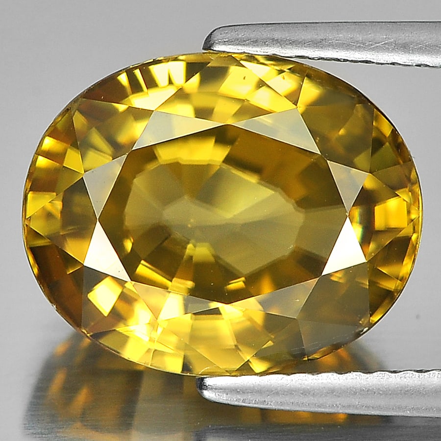 Natural Yellow Zircon Gemstones 9.45 Ct. Clean Oval Shape 12.7 x 10.3 Mm. (1 of 3)