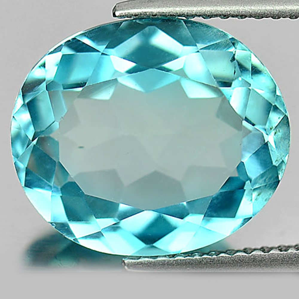 Natural Blue Topaz Gemstones 8.51 Ct. Oval Shape 13.9 x 11.8 Mm. (1 of 3)
