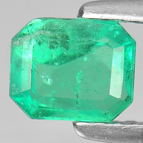 Natural Green Emerald Gemstones 0.75 Ct. Octagon Shape 6 x 4.9 Mm.: Product ID: 802402827 Product Name: Natural Emerald Weight: 0.75 CT. Size: 6 x 4.9 x 3.5 MM. Shape: Octagon Color: Green Clarity:SI Luster: Good Gems Origin: Columbia Treatment: Unheated Crystal Struc