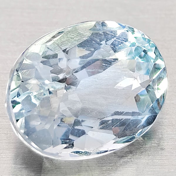 Natural Light Blue Aquamarine Gemstones 1.59 Ct. Oval Shape 8.2 x 6.6 Mm.: Product ID: 800812289 Product Name: Natural Aquamarine Weight: 1.59 CT. Size: 8.2 x 6.6 x 5.1 MM. Shape: Oval Shape Color: Light Blue Clarity:VSI - SI1 Luster: Good Gems Origin: Brazil Treatment: Unhe