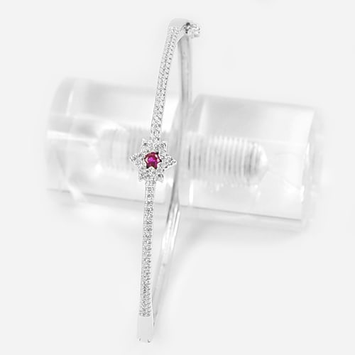 925 Sterling Silver Bangle Jewelry White Gold Plated 8.10 Grams Diameter 56 Mm.: Product ID: 280550071 Product Name: Natural Fashion Jewelry Weight: 8.10 CT. Size: 61 / 56 mm. MM. Shape: Bangle Color: Silver Clarity:None Luster: None Gems Origin: Thailand Treatment: None Crystal S