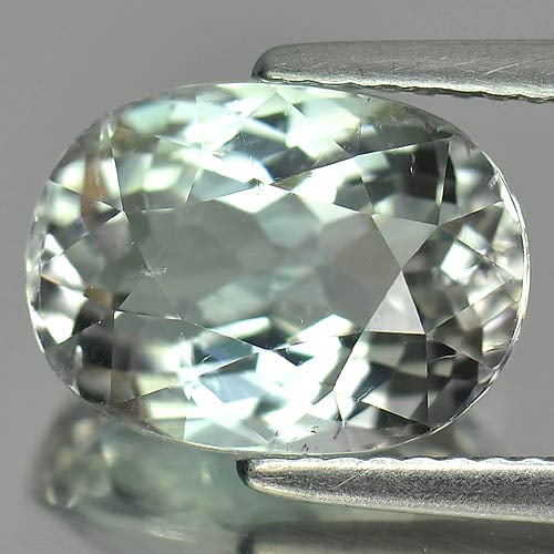 Natural Light Blue Tourmaline Gemstones 5.07 Ct. Oval Shape 11.6 x 8.5 Mm. (1 of 3)