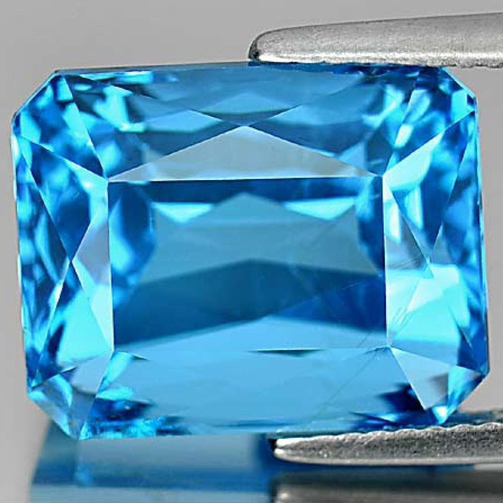 Natural Swiss Blue Topaz Gemstones 16.03 Ct. VVS Octagon Shape 14 x 11.3 Mm. (1 of 3)