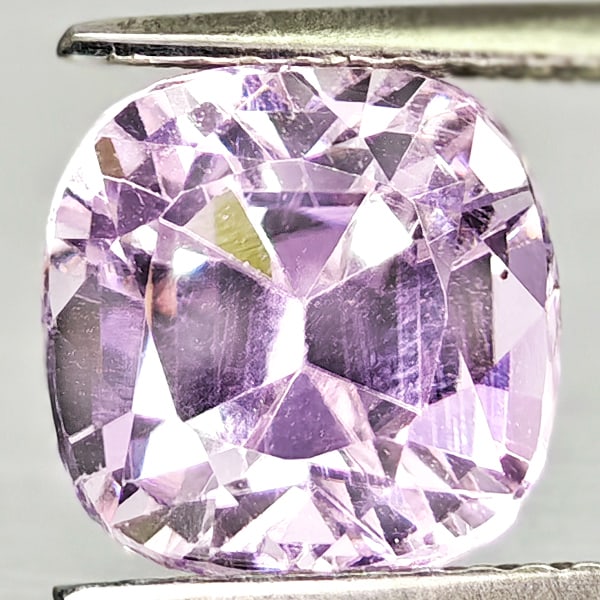 Natural Light Pink Kunzite Gemstones 3.76 Ct. Cushion Shape 8.6 x 8.5 Mm.: Product ID: 804103419 Product Name: Natural Kunzite Weight: 3.76 CT. Size: 8.6 x 8.5 x 7.1 MM. Shape: Cushion Shape Color: Light Pink Clarity:VSI Luster: Good Gems Origin: Afghanistan Treatment: Treat