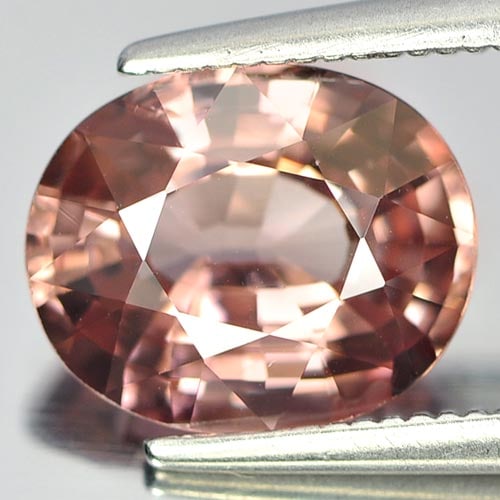 Natural Zircon Imperial Pink Gemstones 3.35 Ct. Oval Shape 9.6 x 7.9 Mm. (1 of 3)
