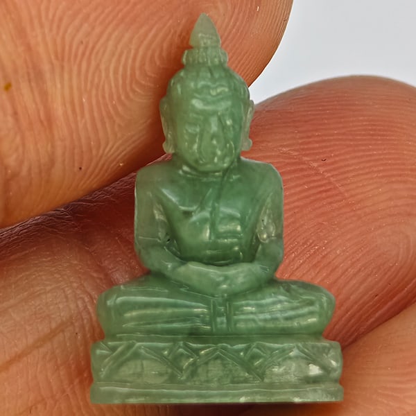 Natural Green Jade Gemstones 9.21 Ct. Buddha Carving Shape 20 x 13 Mm. (1 of 3)