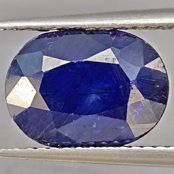Natural Blue Sapphire Gemstones 4.66 Ct. Oval Shape 11.2 x 8.4 Mm.: Product ID: 806012304 Product Name: Natural Blue Sapphire Weight: 4.66 CT. Size: 11.2 x 8.4 x 5.5 MM. Shape: Oval Color: Blue Clarity:SI1 Luster: Good Gems Origin: Madagascar Treatment: Heated (Lead-g