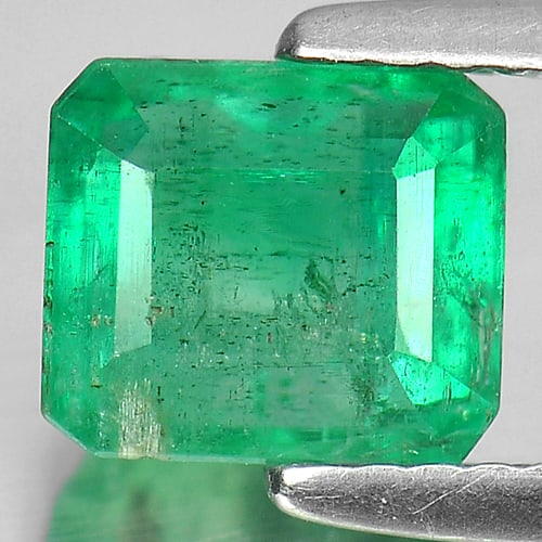 Natural Green Emerald Gemstones 1.64 Ct. Octagon Shape 6.83 x 5.97 Mm. (1 of 4)
