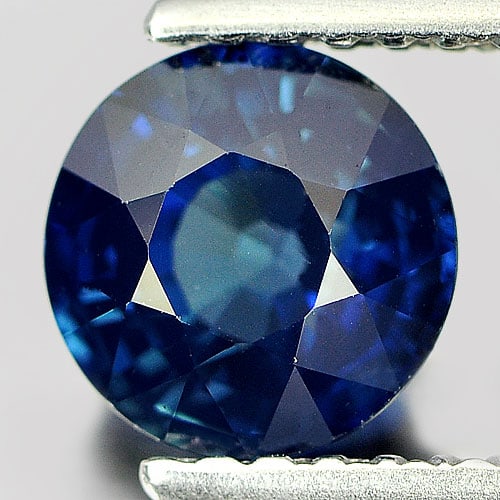 Natural Blue Sapphire Gemstones 1.42 Ct. VVS Round Shape 6.29 Mm.: Product ID: 806007509 Product Name: Natural Blue Sapphire Weight: 1.42 CT. Size: 6.29 x 6.33 x 4.37 MM. Shape: Round Color: Blue Clarity:VVS Luster: Good Gems Origin: Madagascar Treatment: Heated Crys