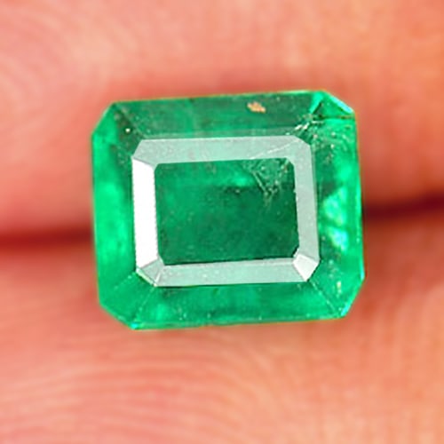 Natural Green Emerald Gemstones 1.43 Ct. Octagon Shape 6.53 x 5.64 Mm.: Product ID: 802403807 Product Name: Natural Emerald Weight: 1.43 CT. Size: 6.53 x 5.64 x 4.80 MM. Shape: Octagon Color: Green Clarity:SI1 Luster: Good Gems Origin: Columbia Treatment: Unheated Crystal