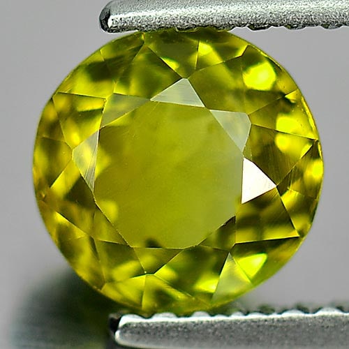 Natural Yellowish Green Tourmaline Gemstones 1.37 Ct. Round Shape 6.9 Mm.: Product ID: 807244062 Product Name: Natural Tourmaline Weight: 1.37 CT. Size: 6.9 x 6.9 x 4.3 MM. Shape: Round Color: Green Clarity:VVS Luster: Very Good Gems Origin: Nigeria Treatment: Unheated Cryst