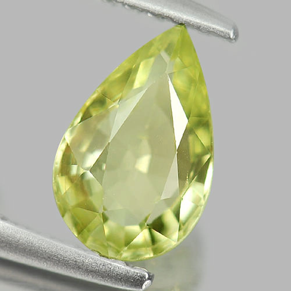 Natural Yellowish Green Chrysoberyl Gemstones 1.09 Ct. Pear Shape 8.2 x 5.2 Mm.: Product ID: 801701095 Product Name: Natural Chrysoberyl Weight: 1.09 CT. Size: 8.2 x 5.2 x 3.1 MM. Shape: Pear Color: Yellowish Green Clarity:VSI Luster: Very Good Gems Origin: Madagascar Treatment: U