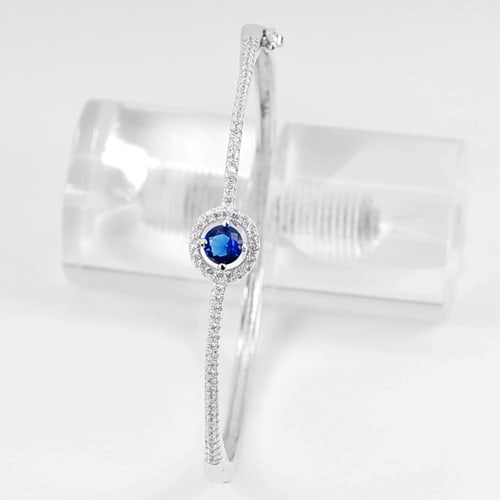 925 Sterling Silver Bangle Jewelry White Gold Plated Diameter 55 Mm. 10.00 Grams: Product ID: 280550079 Product Name: Natural Fashion Jewelry Weight: 10.00 CT. Size: 60 / 55 Mm. MM. Shape: Bangle Color: Silver Clarity:None Luster: None Gems Origin: Thailand Treatment: None Crystal 