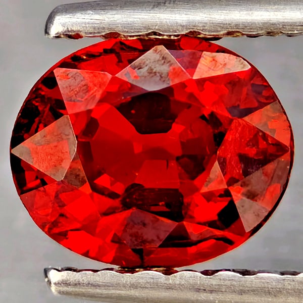 Natural Orangish Red Spessartine Garnet Gemstones 1.00 Ct. Oval Shape 6.4 x 5.5 Mm.: Product ID: 802937265 Product Name: Natural Garnet Weight: 1.00 CT. Size: 6.4 x 5.5 x 3.3 MM. Shape: Oval Shape Color: Orangish Red Clarity:SI1 Luster: Good Gems Origin: Namibia Treatment: Unheated Cr
