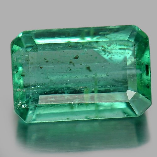 Natural Green Emerald Gemstones 1.00 Ct. Octagon Shape 7.06 x 4.72 Mm. (1 of 4)