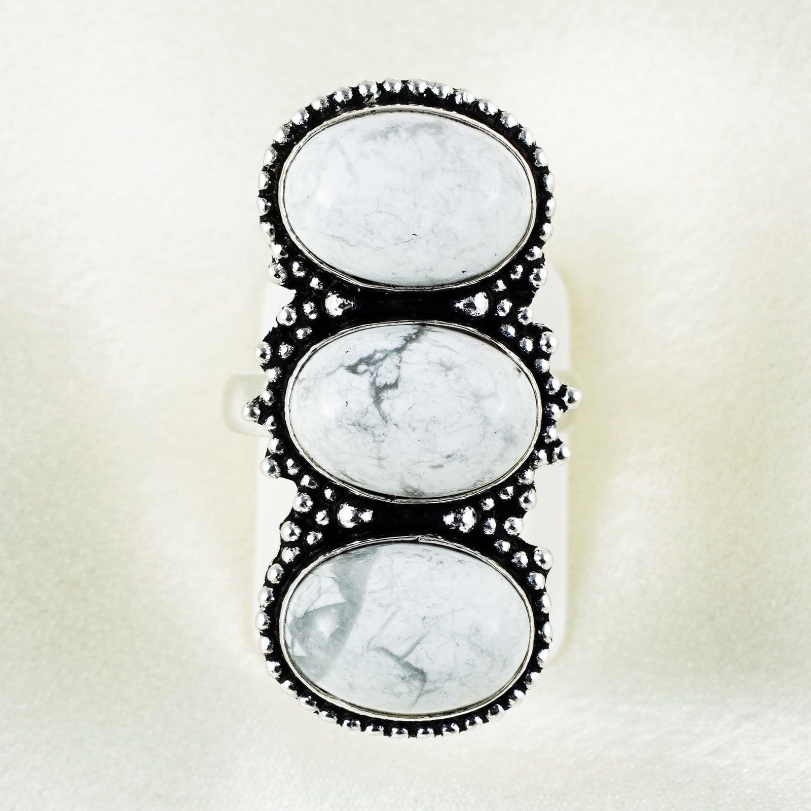 Natural Howlite Silver Plated Handmade Ring - 9MM: Product ID: 260402173359 Product - Handmade Silver Plated Ring Metal - 925 Sterling Silver Plated Ring Size - 9MM Gemstone - Howlite Gemstone Origin - Canada Gemstone Size - 10X14 MM ( 3 Stone ) Gemst