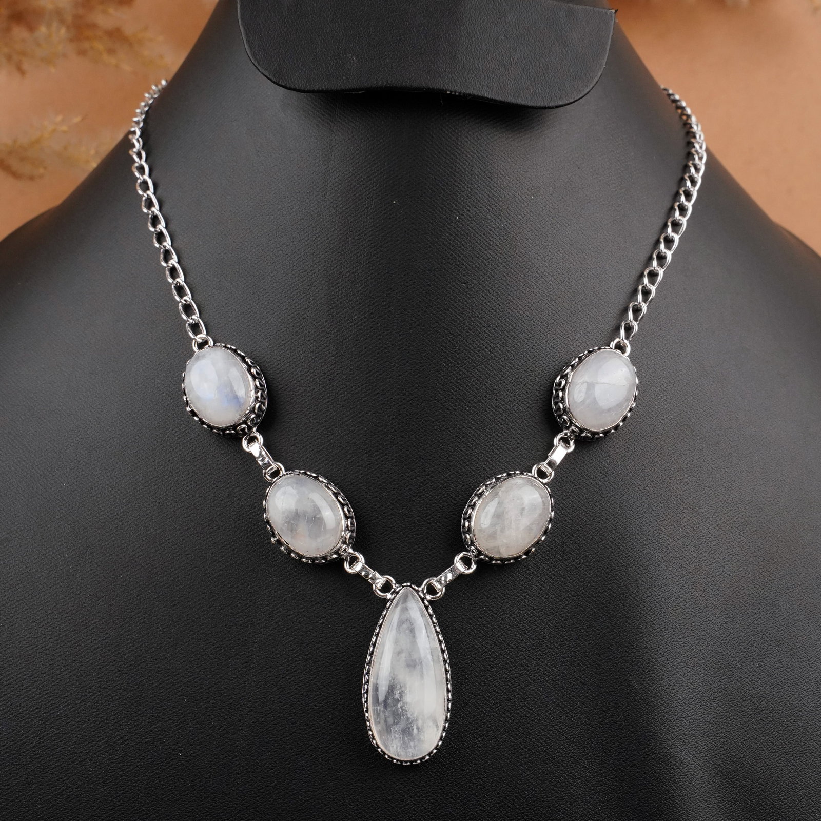 Natural Rainbow Moonstone Silver Plated Handmade Choker Necklace: Product ID: 260409110043 Product - Handmade Silver Plated Necklace Metal - 925 Sterling Silver Plated Necklace Length - 18 Inch Gemstone - Rainbow Moonstone Gemstone Size - 12X16 MM ( 4 Stone) 22x18 M