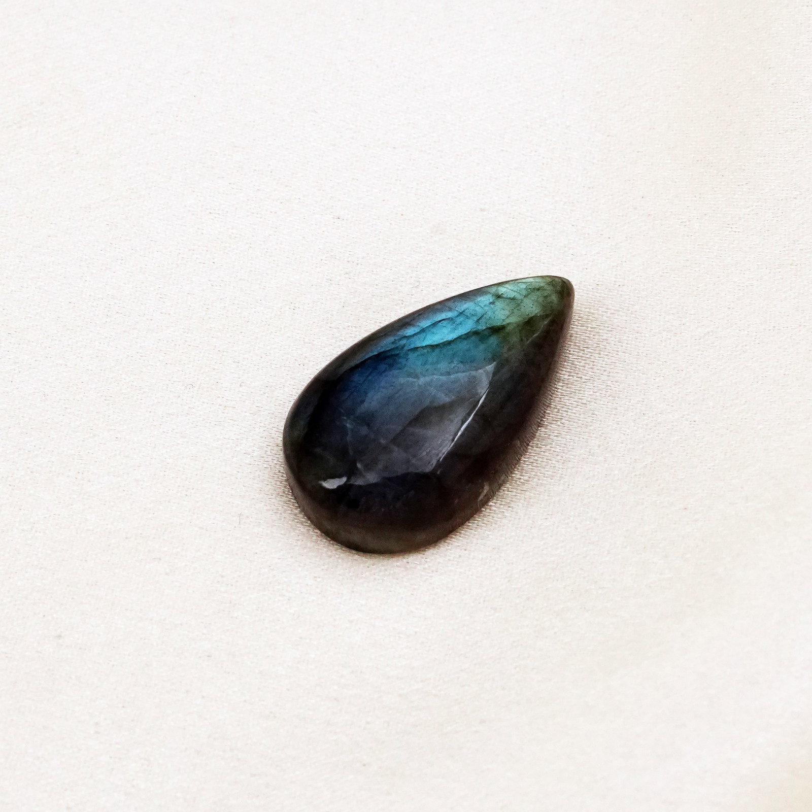 Natural Labradorite Stone 29X16 MM (1 of 4)