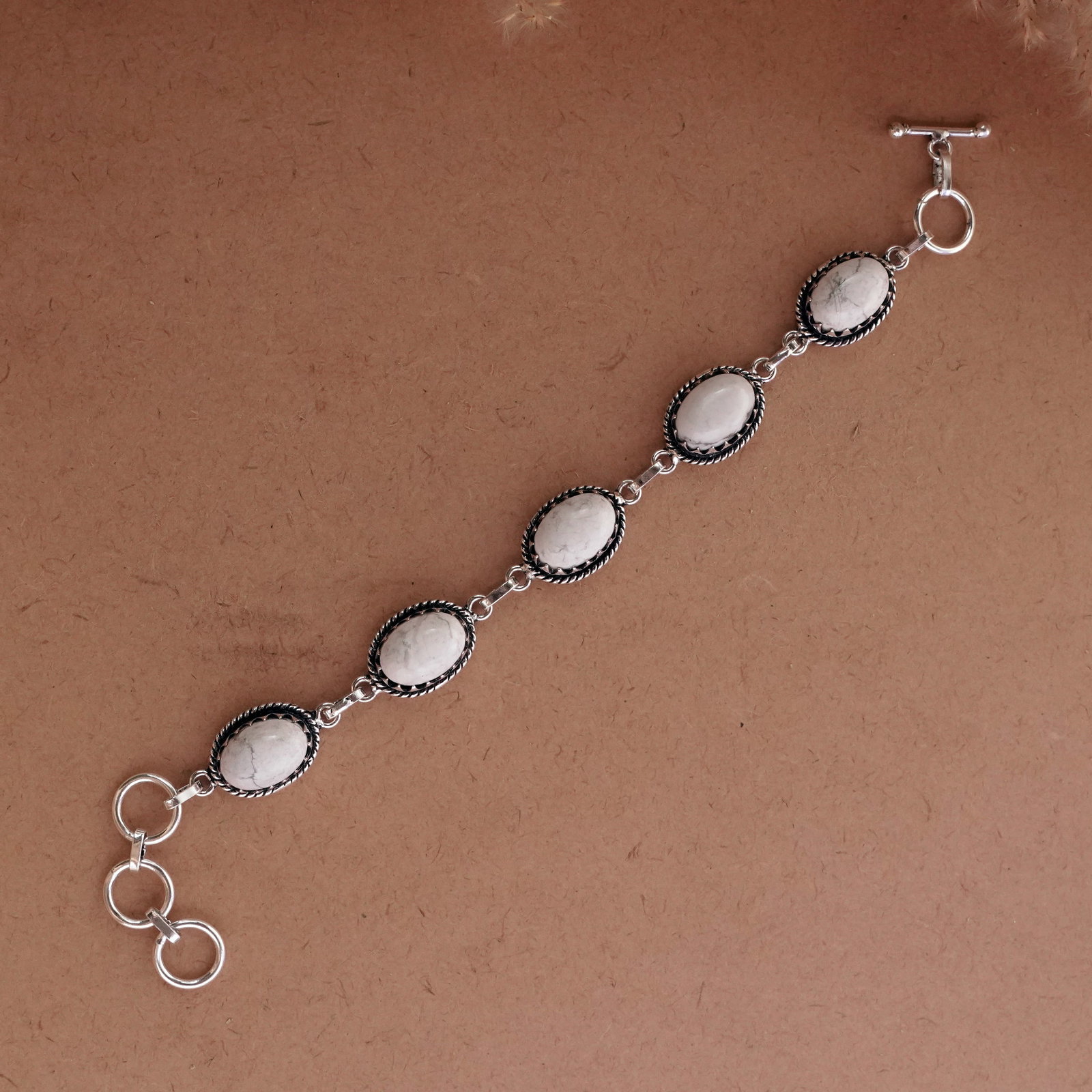 Natural Howlite Sterling Silver Plated Handmade Bracelet: Product ID: 260502115140 Product - Handmade Silver Plated Bracelet Metal - 92.5 Sterling Silver Plated Bracelet Length - 6 Inch + 2 Inch Gemstone - Howlite Gemstone Size -10X14 ( 5 Stone) Gemstone Ori