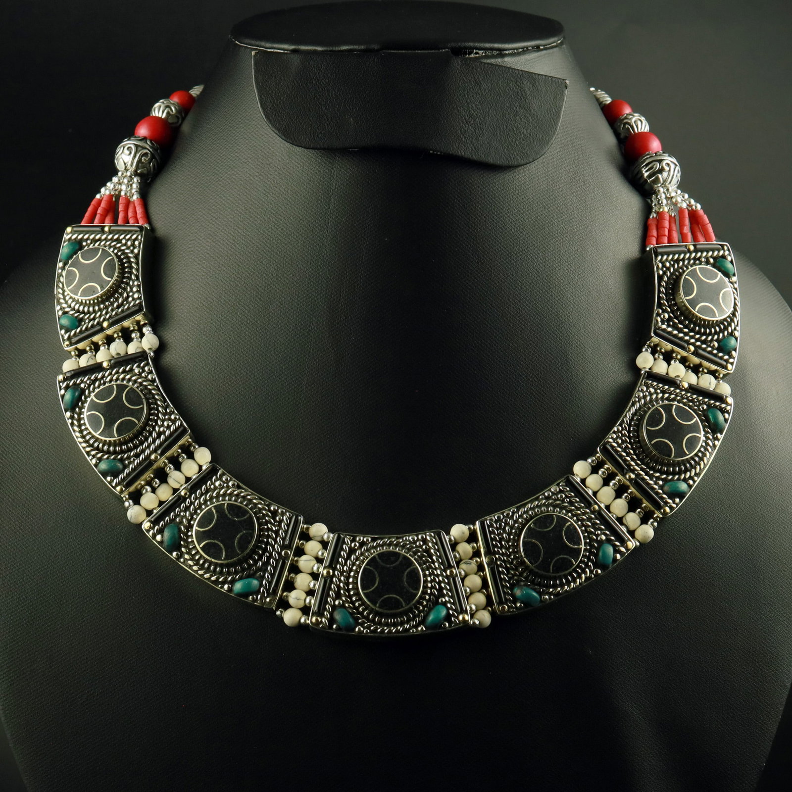 Tibetan Black Onyx & Shell Handmade Choker Necklace (1 of 3)