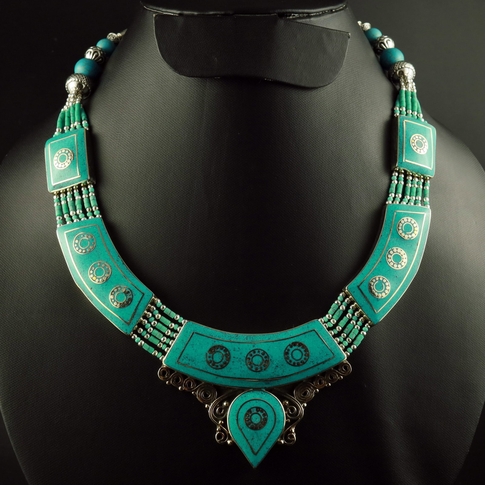 Tibetan Natural Turquoise Handmade Boho Necklace (1 of 3)