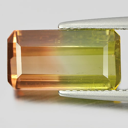 Natural Bi Color Tourmaline Gemstones 4.99 Ct. Octagon Shape 13.5 x 7.4 Mm.: Product ID: 807237839 Product Name: Natural Tourmaline Weight: 4.99 CT. Size: 13.5 x 7.4 x 5.2 MM. Shape: Octagon Color: Bi Color Clarity:VVS Luster: Very Good Gems Origin: Nigeria Treatment: Unheated