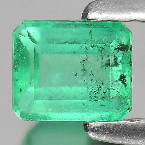Natural Green Emerald Gemstones 0.48 Ct. Octagon Shape 4.9 x 4.1 Mm.: Product ID: 802403579 Product Name: Natural Emerald Weight: 0.48 CT. Size: 4.9 x 4.1 x 2.9 MM. Shape: Octagon Color: Green Clarity:SI Luster: Good Gems Origin: Columbia Treatment: Unheated Crystal Str