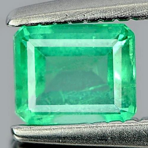 Natural Green Emerald Gemstones 0.34 Ct. Octagon Shape 4.7 x 3.9 Mm.: Product ID: 802403102 Product Name: Natural Emerald Weight: 0.34 CT. Size: 4.7 x 3.9 x 2.5 MM. Shape: Octagon Color: Green Clarity:SI Luster: Good Gems Origin: Columbia Treatment: Unheated Crystal Str
