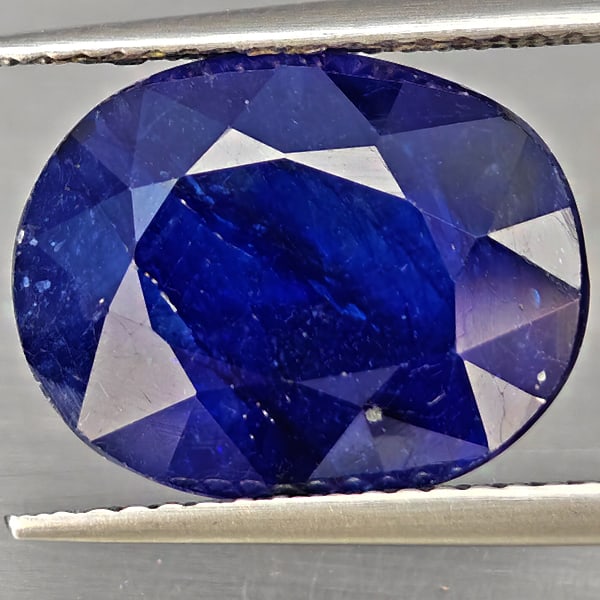 Natural Blue Sapphire Gemstones 8.54 Ct. Oval Shape 13.5 x 10.7 Mm.: Product ID: 806012320 Product Name: Natural Blue Sapphire Weight: 8.54 CT. Size: 13.5 x 10.7 x 6.5 MM. Shape: Oval Color: Blue Clarity:SI1 Luster: Good Gems Origin: Madagascar Treatment: Heated (Lead-