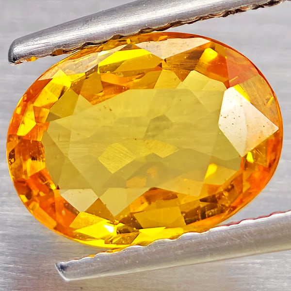 Natural Yellow Sapphire Gemstones 1.32 Ct. Oval Shape 7.9 x 6 Mm. (1 of 3)