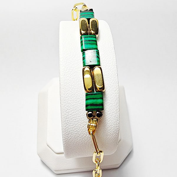 Natural Malachite Stone with 925 Stering Silver Bracelet Jewelry Yellow Gold Plated Max Length 7: Product ID: 808500232 Product Type: 925 Sterling Silver Fine Jewelry Jewelry Weight: 17.85 Grams. Gemstones Color: Green Metal: Solid Silver 92.5%. Gemstone Detail: Malachite At Your Service: At Treas