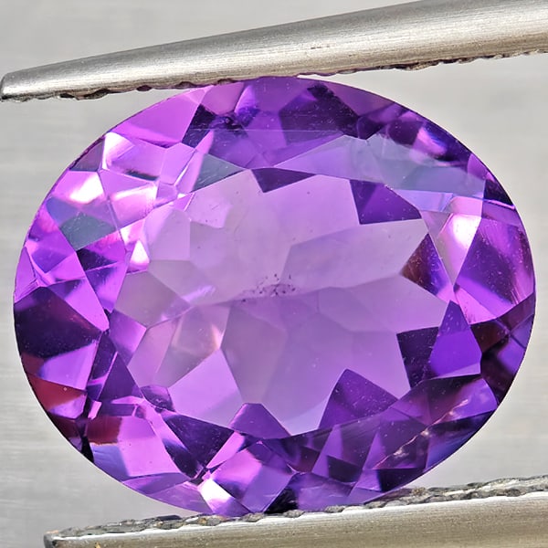 Natural Purple Amethyst Gemstones 3.04 Ct. Oval Shape 11 x 9 Mm.: Product ID: 800325521 Product Name: Natural Amethyst Weight: 3.04 CT. Size: 11 x 9 x 5.6 MM. Shape: Oval Color: Purple Clarity:VSI Luster: Good Gems Origin: Brazil Treatment: Unheated Crystal Structur