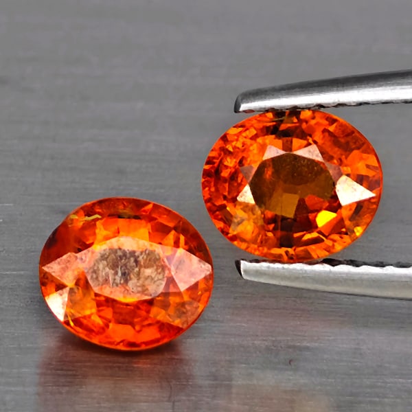 Natural Orangish Red Spessartine Garnet Gemstones 2.45 Ct. 2 Pcs. Oval Shape 6.6 x 5.9 Mm. (1 of 3)