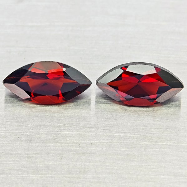 Natural Orangish Red Garnet Gemstones 2.82 Ct. 2 Pcs. Marquise Shape 5 x 10 Mm. (1 of 3)