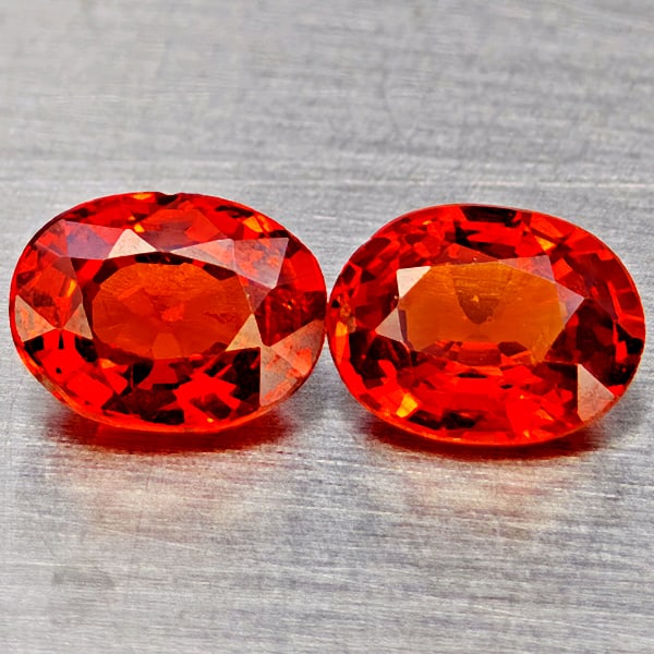 Natural Orange Red Spessartine Garnet Gemstones1.41 Ct. 2 Pcs. Oval Shape 6 x 5 Mm.: Product ID: 802937116 Product Name: Natural Garnet Weight: 1.41 CT. Size: 6 x 5 x 4 MM. Shape: Oval Color: Orange Red Clarity:VVS Luster: Good Gems Origin: Namibia Treatment: Unheated Crystal Structur