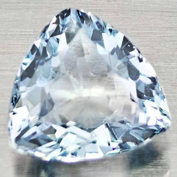 Natural Light Blue Aquamarine Gemstones 1.22 Ct. Trilliant Shape 7.5 x 7.2 Mm.: Product ID: 800812073 Product Name: Natural Aquamarine Weight: 1.22 CT. Size: 7.5 x 7.2 x 3.8 MM. Shape: Trilliant Color: Light Blue Clarity:VSI - SI1 Luster: Good Gems Origin: Brazil Treatment: Unhea