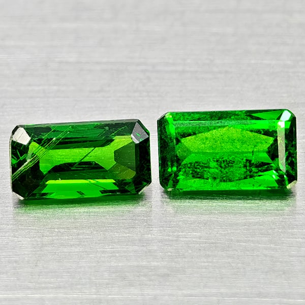 Natural Green Tsavorite Garnet Gemstones 0.86 Ct. 2 Pcs. Octagon Shape 5.7 x 3.1 Mm.: Product ID: 803005059 Product Name: Natural Tsavorite Weight: 0.86 CT. Size: 5.7 x 3.1 x 2.3 MM. Shape: Octagon Color: Green Clarity:SI1 Luster: Good Gems Origin: Tanzania Treatment: Unheated Crystal 