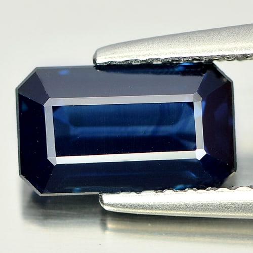 Natural Blue Sapphire Gemstones 1.92 Ct. Octagon Shape 8.82 x 5.21 Mm.: Product ID: 806007568 Product Name: Natural Blue Sapphire Weight: 1.92 CT. Size: 8.82 x 5.21 x 3.71 MM. Shape: Octagon Color: Blue Clarity:VVS Luster: Good Gems Origin: Madagascar Treatment: Heated Cr