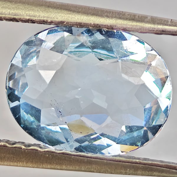 Natural Baby Blue Aquamarine Gemstones 1.45 Ct. Oval Shape 9.1 x 7.2 Mm.: Product ID: 800812383 Product Name: Natural Aquamarine Weight: 1.45 CT. Size: 9.1 x 7.2 x 3.8 MM. Shape: Oval Shape Color: Baby Blue Clarity:SI1 Luster: Good Gems Origin: Brazil Treatment: Unheated Cr
